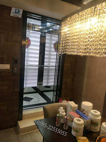 �������ӵĄe����ݶ����X�DƬ